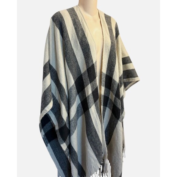 Banana Republic Plaid Fringe Open Front Poncho Wrap Black/Cream/Beige One Size - Picture 2 of 9